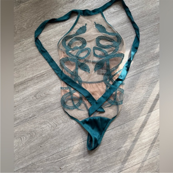 Medusa bodysuit in Chameleon - Picture 2 of 5